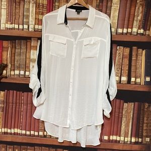 NWT a.n.a White Black Colorblock High Low Sheer Button Blouse Plus Size 1X